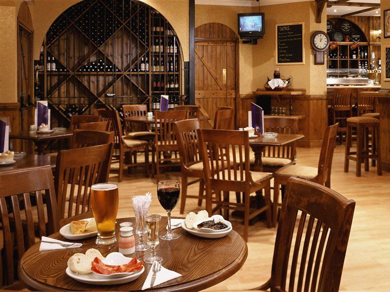 Copthorne Effingham Gatwick Hotel Dış mekan fotoğraf
