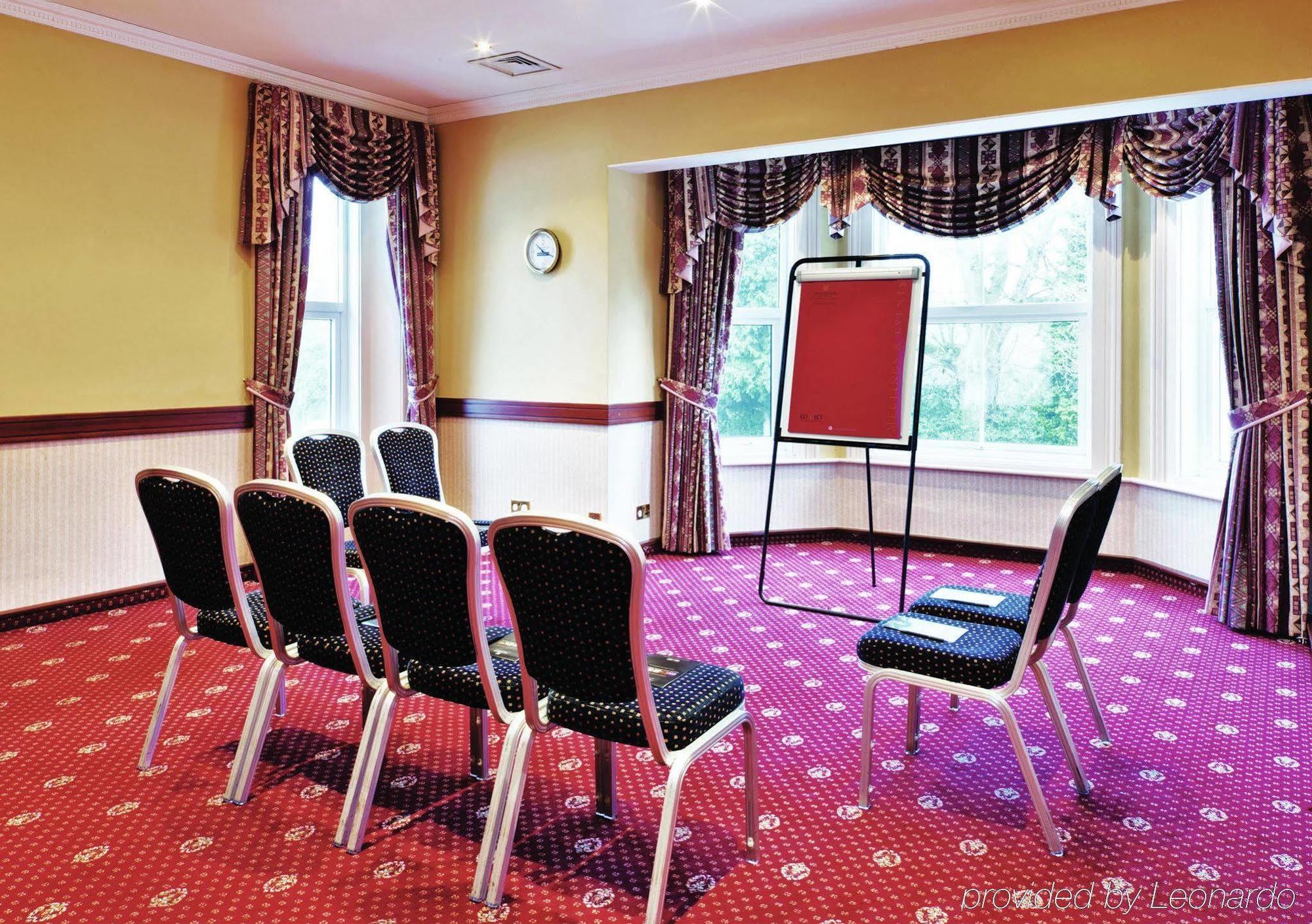 Copthorne Effingham Gatwick Hotel İş olanakları fotoğraf