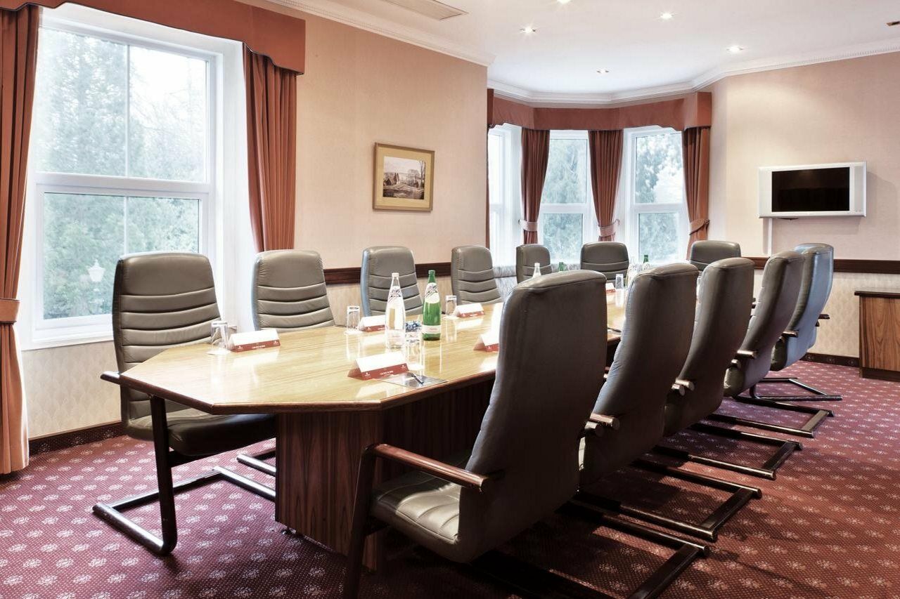 Copthorne Effingham Gatwick Hotel Dış mekan fotoğraf